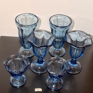Set of 7 Anchor Hocking Blue Pressed Glass Soda & Ice Cream Sundae Cups